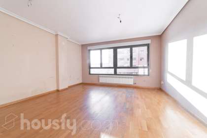 Piso en Paseo de los Melancólicos