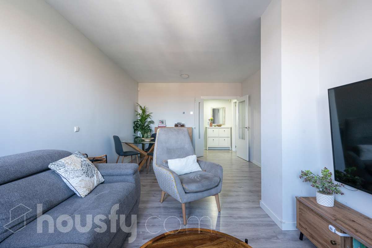 Piso en venta en Calle de Mayorazgo de Duarte, Vicálvaro, Madrid-0
