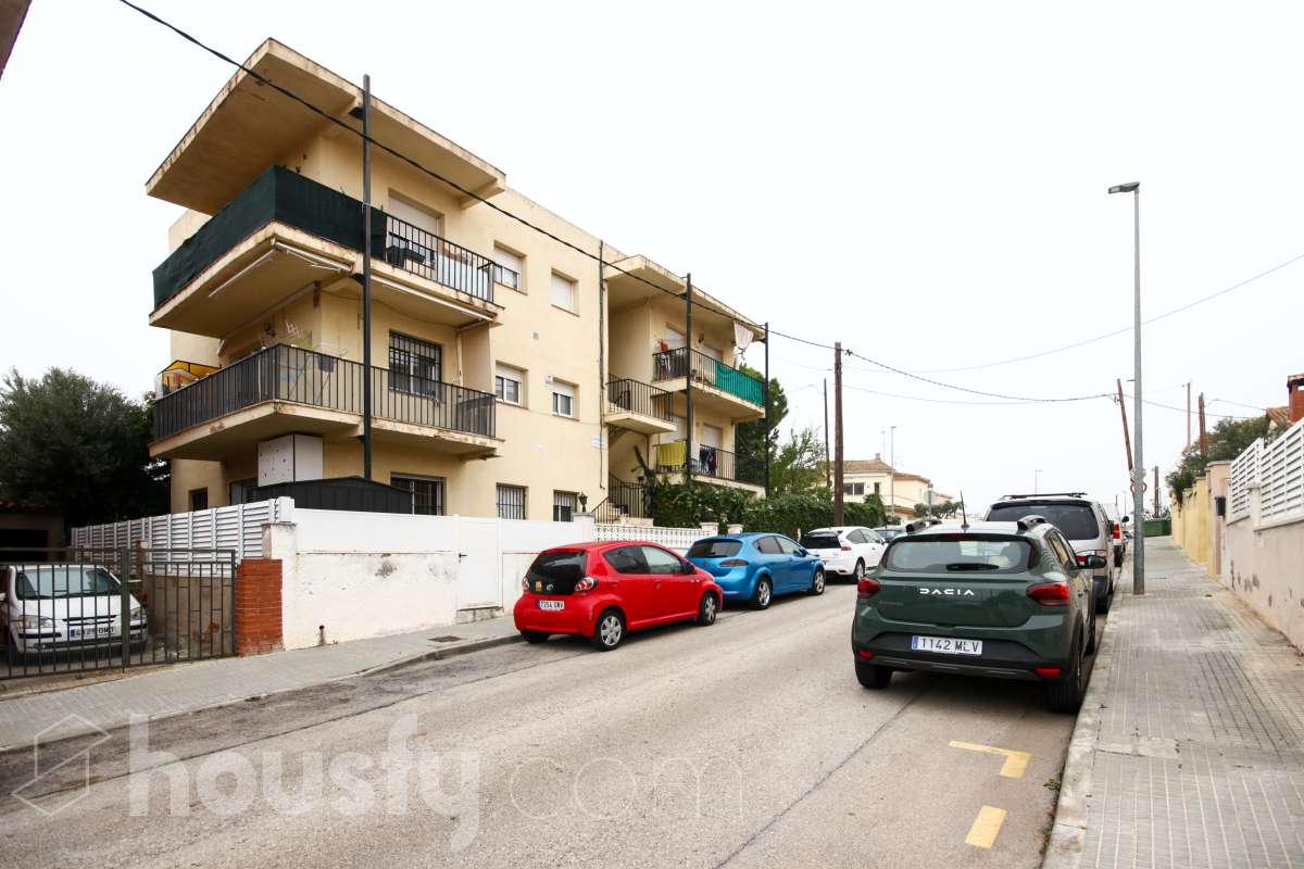 Piso en venta en Carrer d'Amadeu Vives,  Cubelles-3
