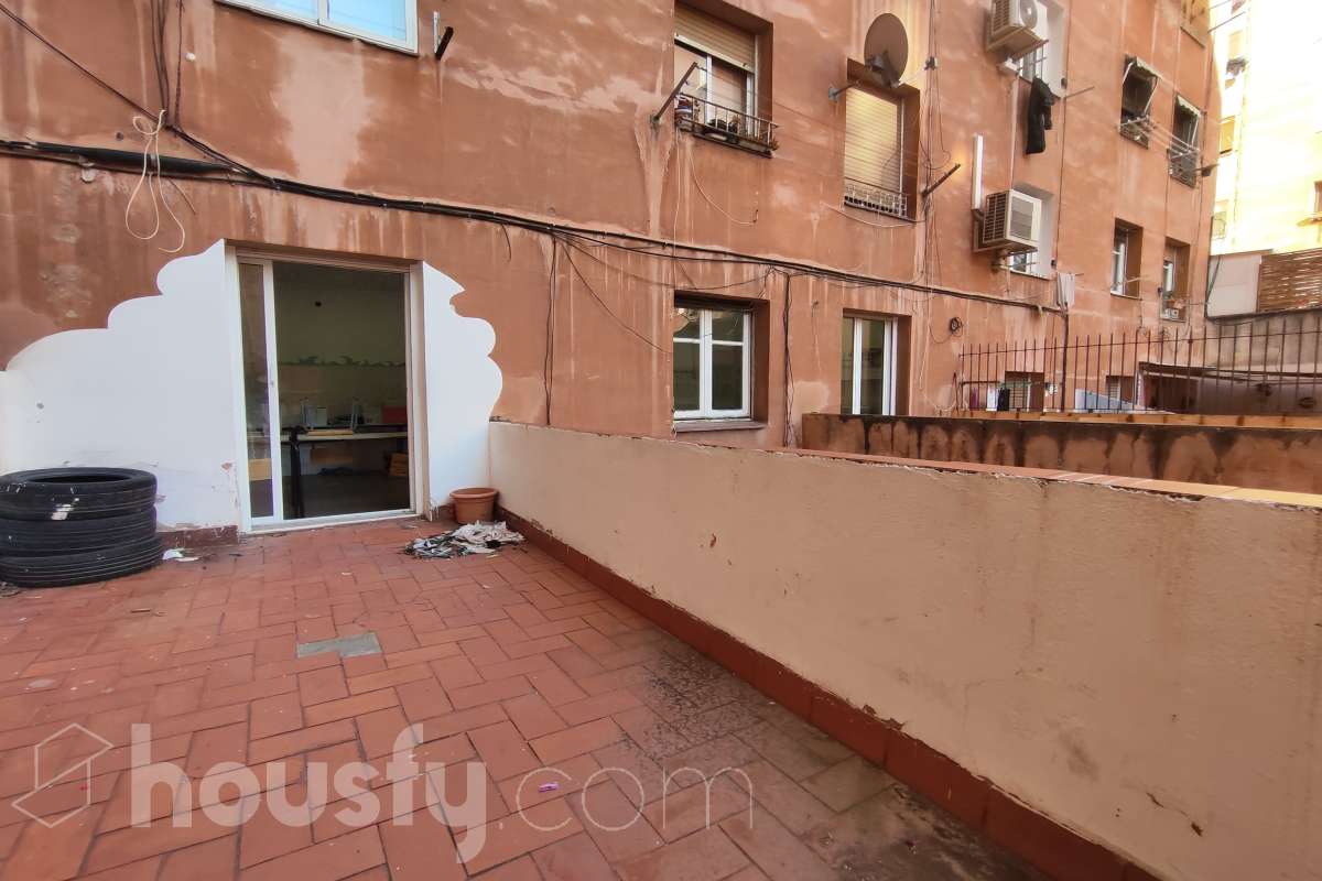 Piso en venta en Carrer de la Marina, Horta Guinardó, Barcelona-2