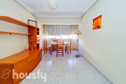 Piso en CL ENRIQUE MONSONIS DOMINGO