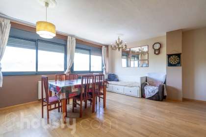 Piso en Calle del Pintor Lucio Muñoz