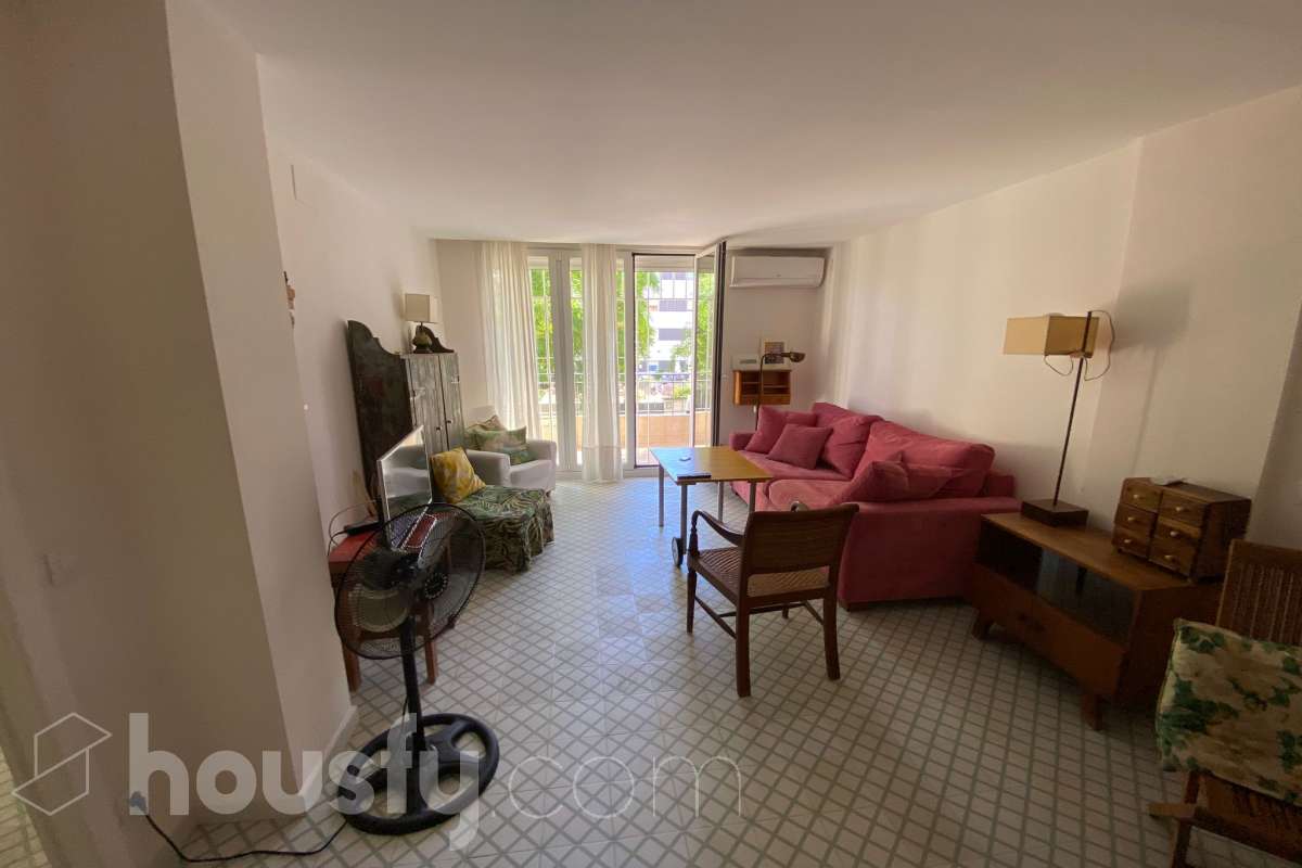 Piso en alquiler en Calle Monzón, La Palmera - Los Bermejales, Sevilla-1