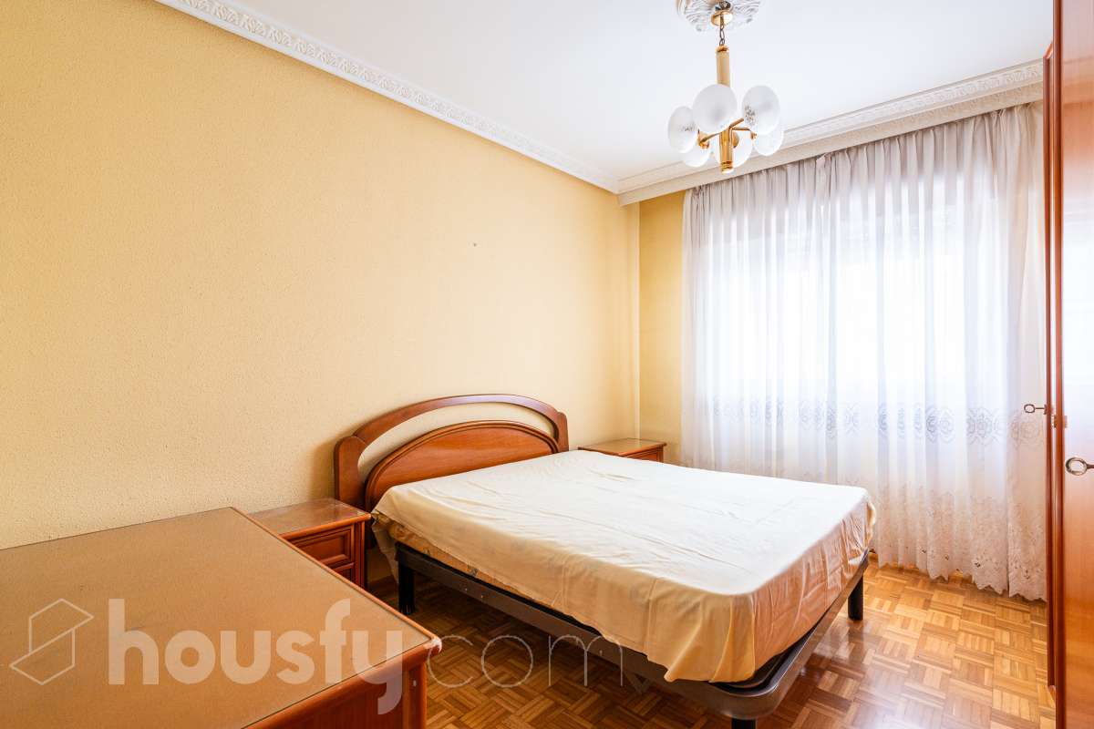 Piso en venta en Calle Murano,  Alcalá de Henares-1