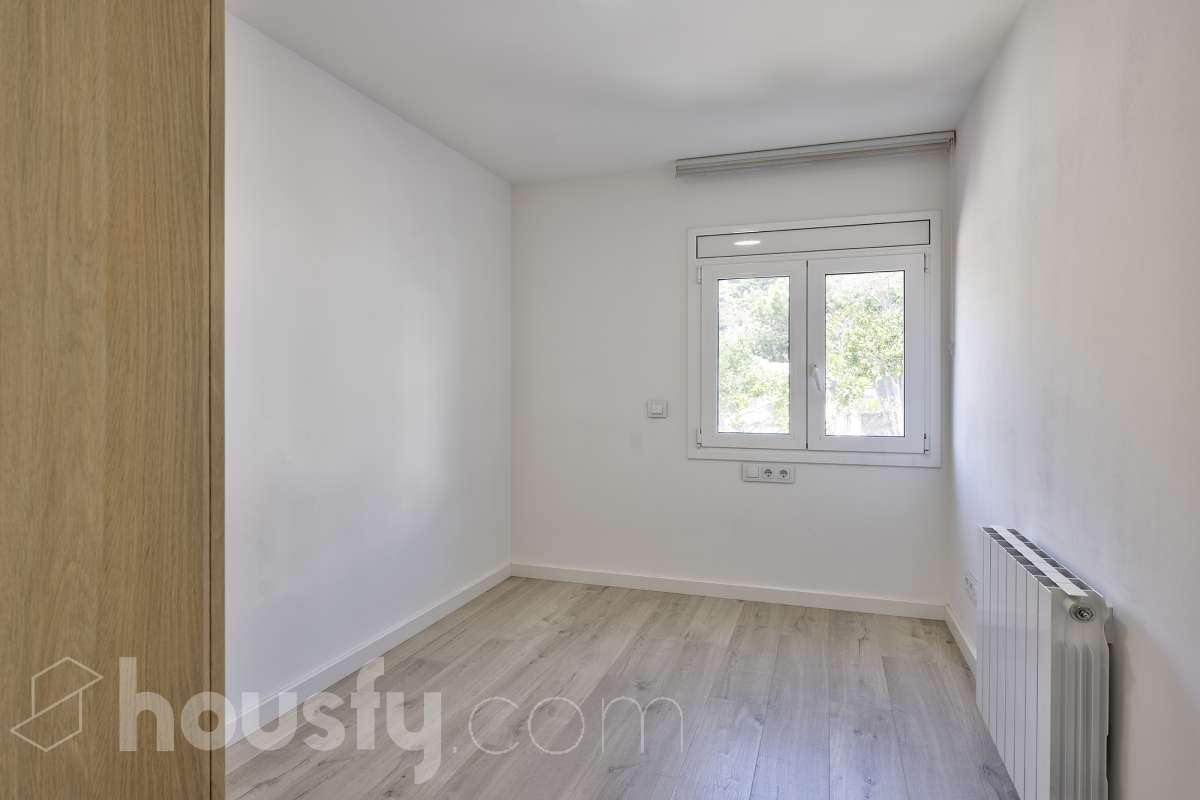 Piso en alquiler en Carrer Rabelais,  Santa Coloma de Gramenet-1