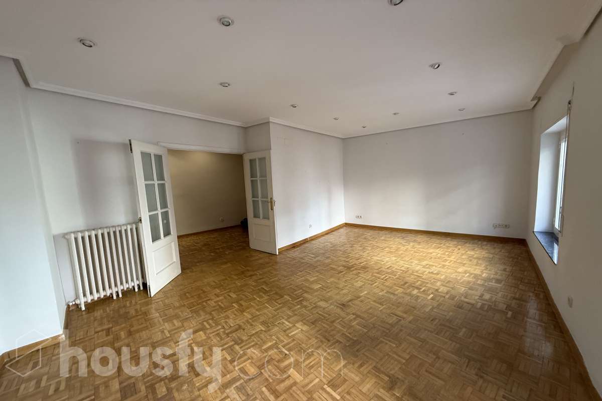 Piso en alquiler en Calle de Evaristo San Miguel, Moncloa, Madrid-0