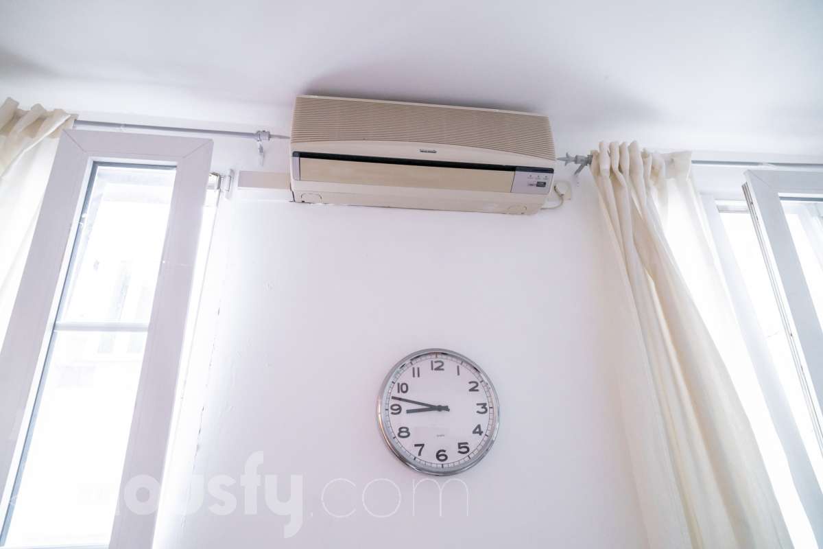 Piso en alquiler en Calle del Dos de Mayo, Centro, Madrid-1