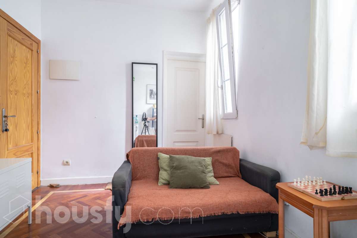 Piso en alquiler en Calle del Dos de Mayo, Centro, Madrid-3