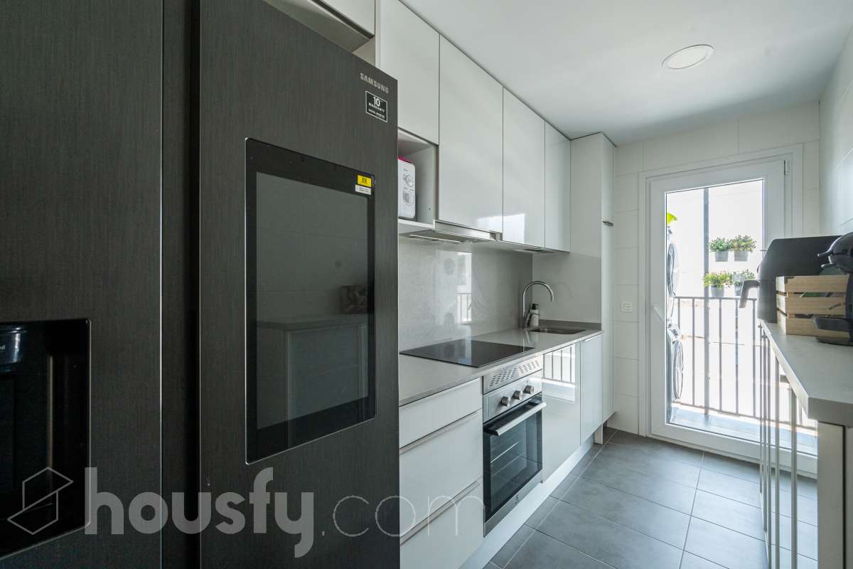 Piso en venta en Calle de la Sanidad Pública,  Coslada-3