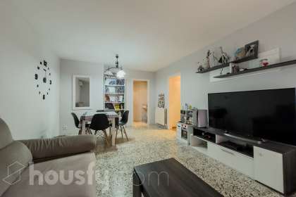 Piso en CL JUAN DE LA CIERVA