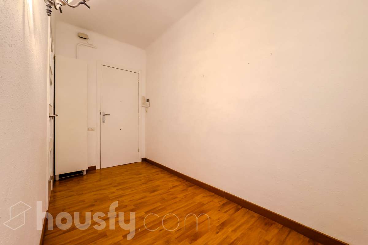 Piso en venta en Tamarit, Eixample, Barcelona-1