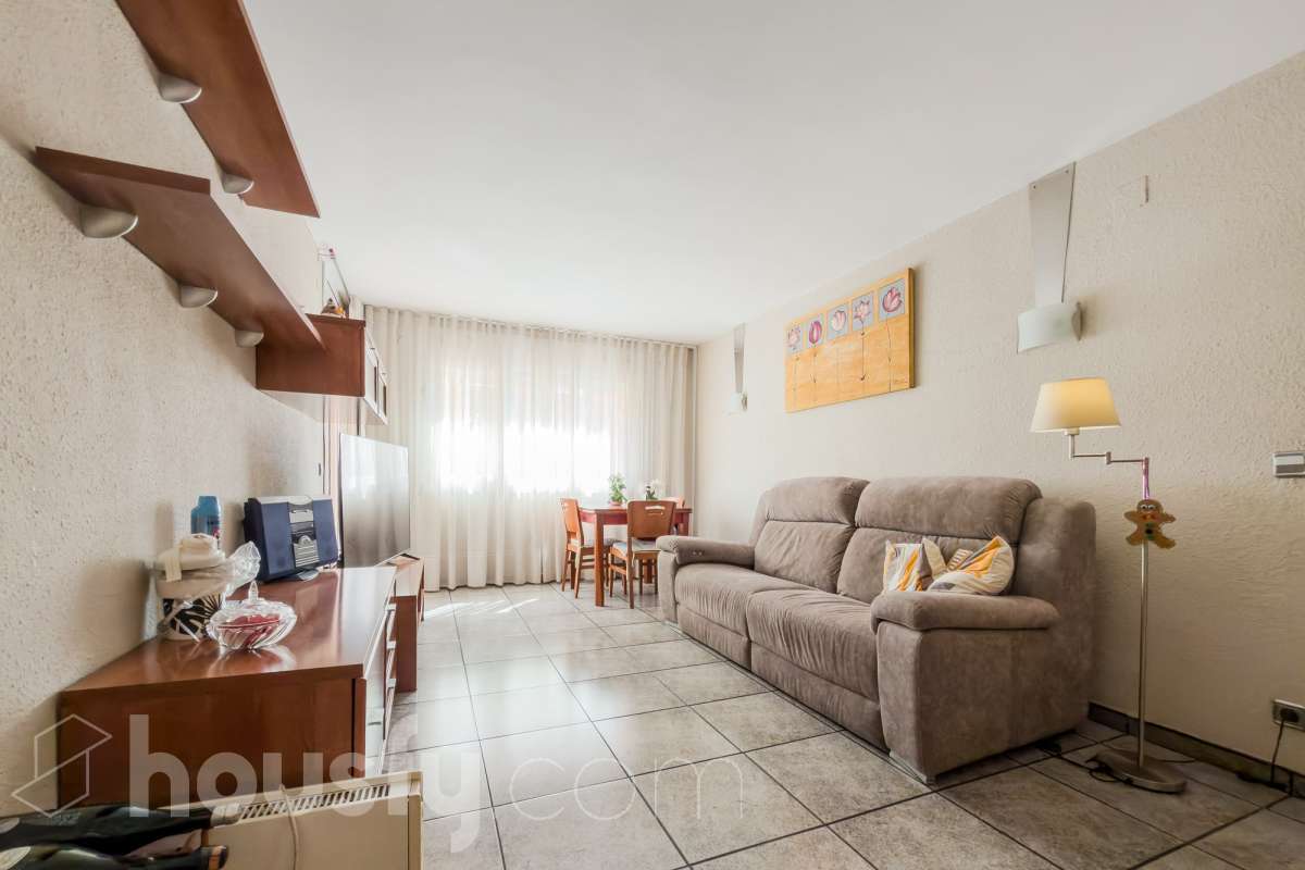 Piso en venta en Calle Mare de deu del carme,  Sant Adriá de Besós-3