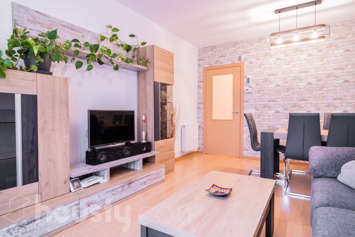 Piso en alquiler en Calle Benito Feijoo,  Villalbilla-3