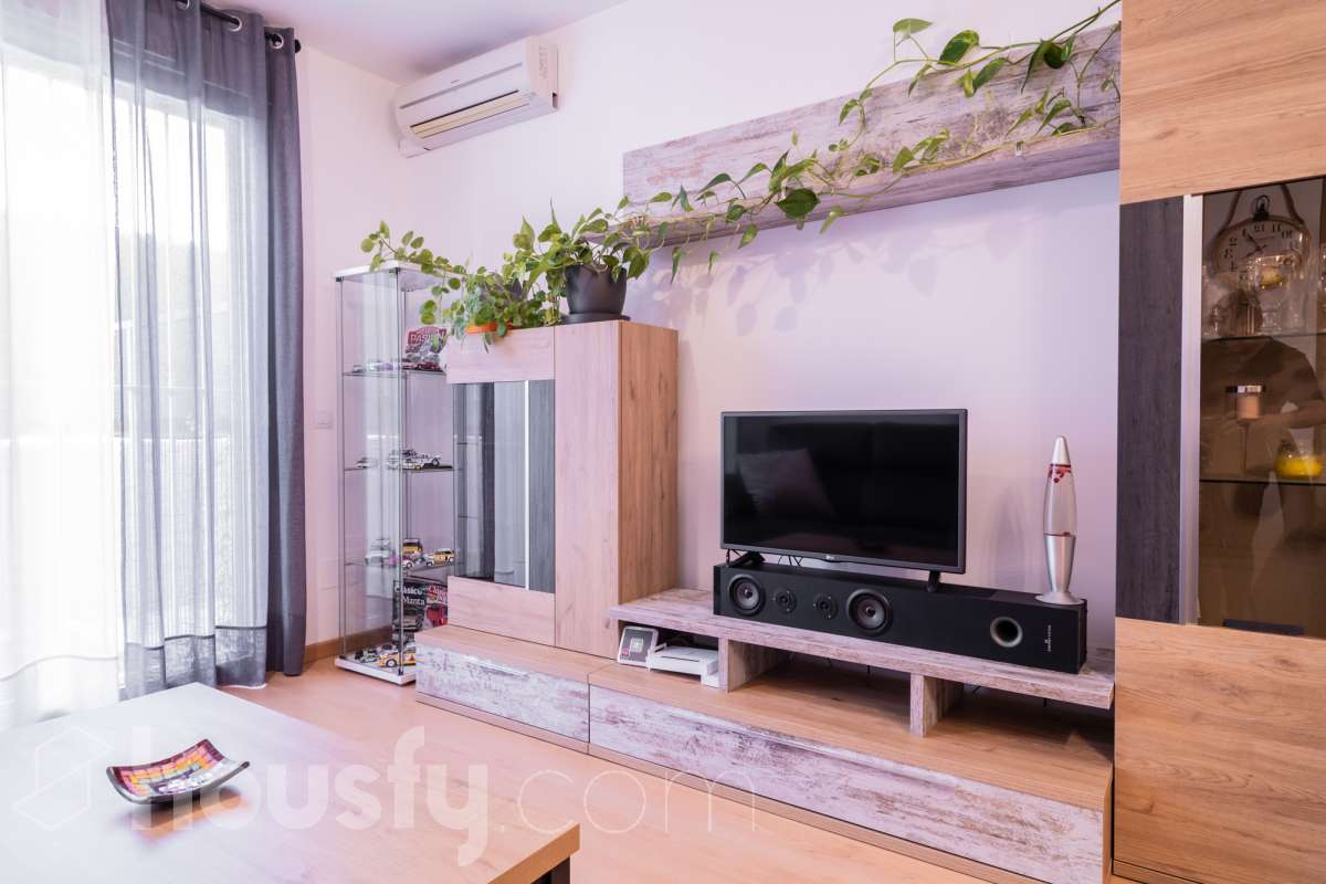 Piso en alquiler en Calle Benito Feijoo,  Villalbilla-2