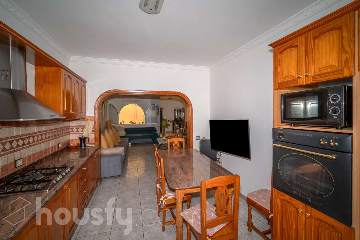 Casa en venta en CL ANDAMANA,  Santa Lucía de Tirajana-4