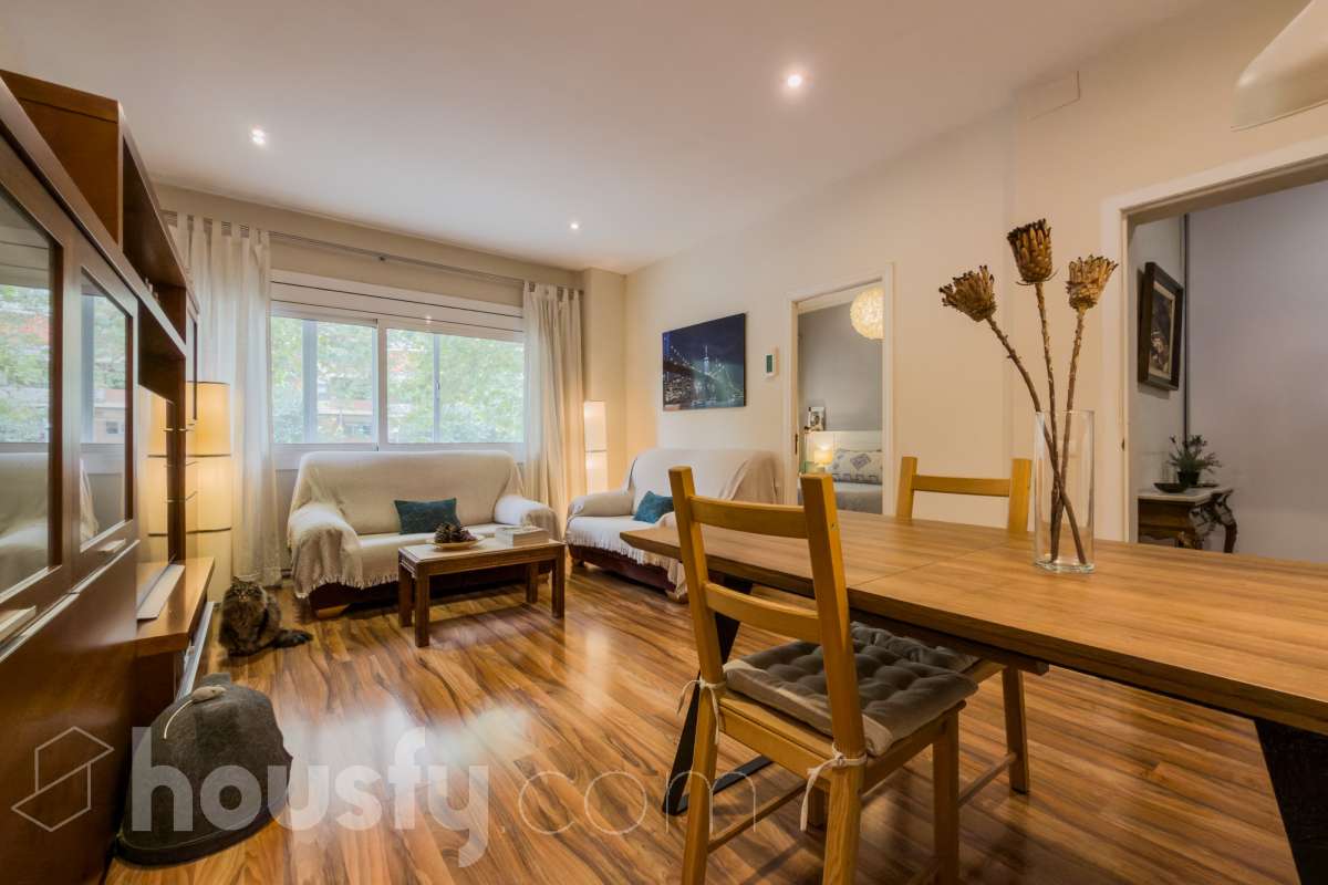 Piso en venta en Avinguda Meridiana, Sant Andreu, Barcelona-1