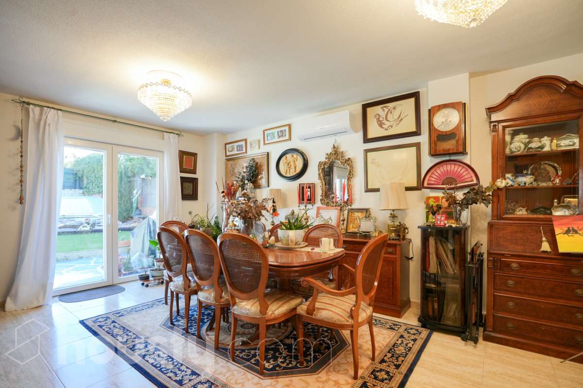 Casa en venta en Avenida de Levante,  Rivas-Vaciamadrid-1