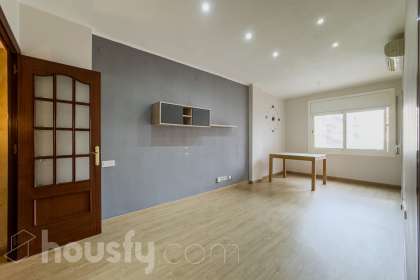 Piso en Carrer de l'Aprestadora