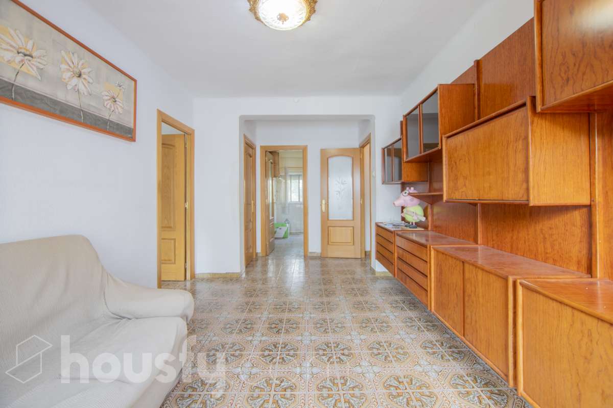 Piso en alquiler en Passatge Bilbao,  Benetusser-3