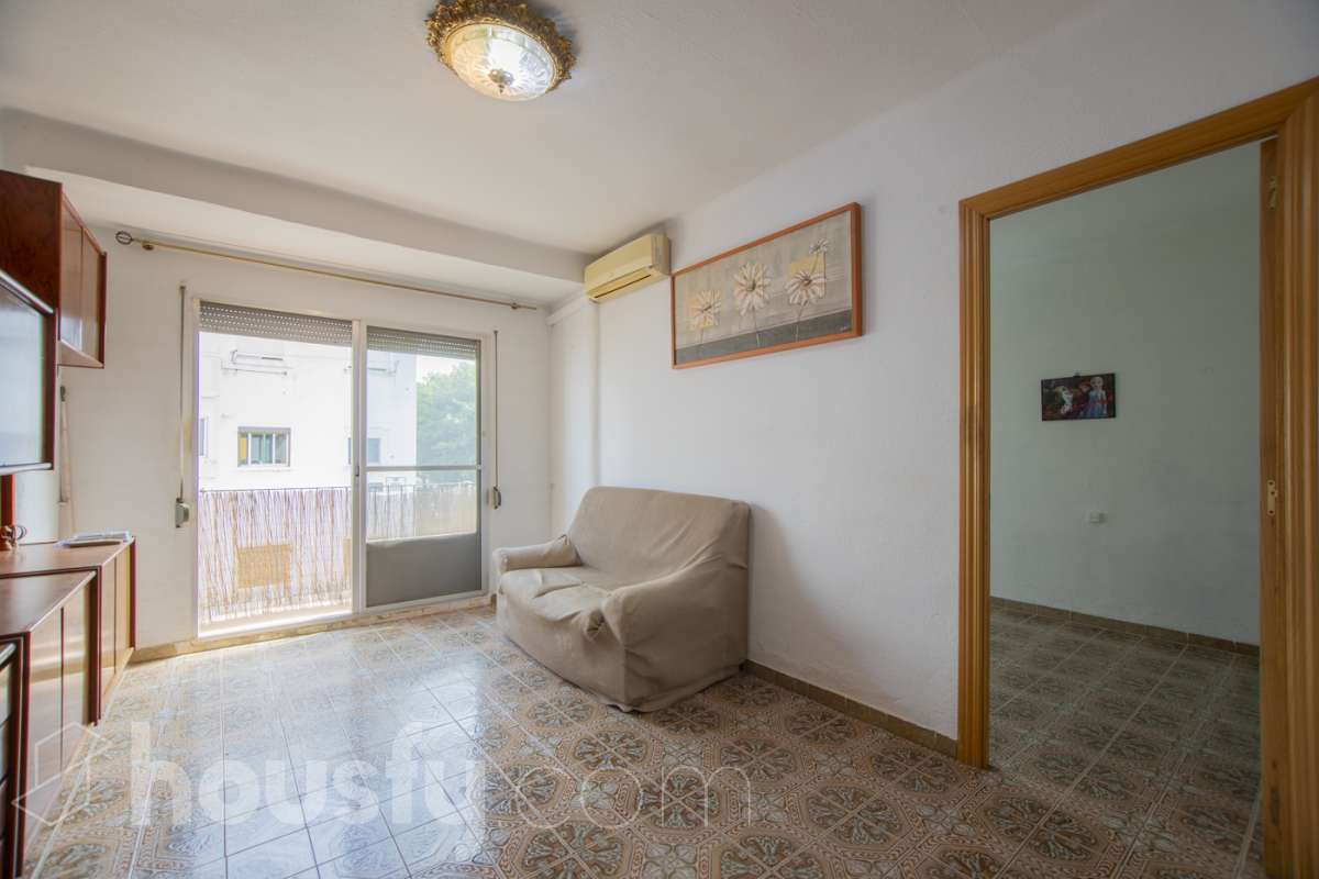Piso en alquiler en Passatge Bilbao,  Benetusser-0
