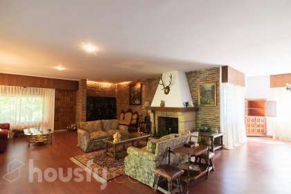 Casa en Calle Valle de Tobalina