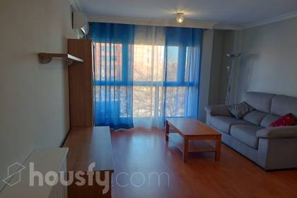 Piso en Avenida Salvador Dalí