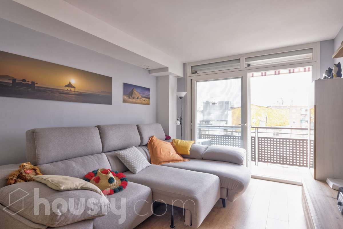 Piso en venta en CL CAVITE DE,  Rubí-2