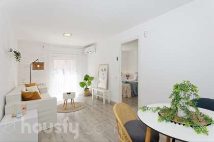 Piso en venta en Carrer Monestir, Sant Francesc-El Coll, Sant Cugat del Vallès-0