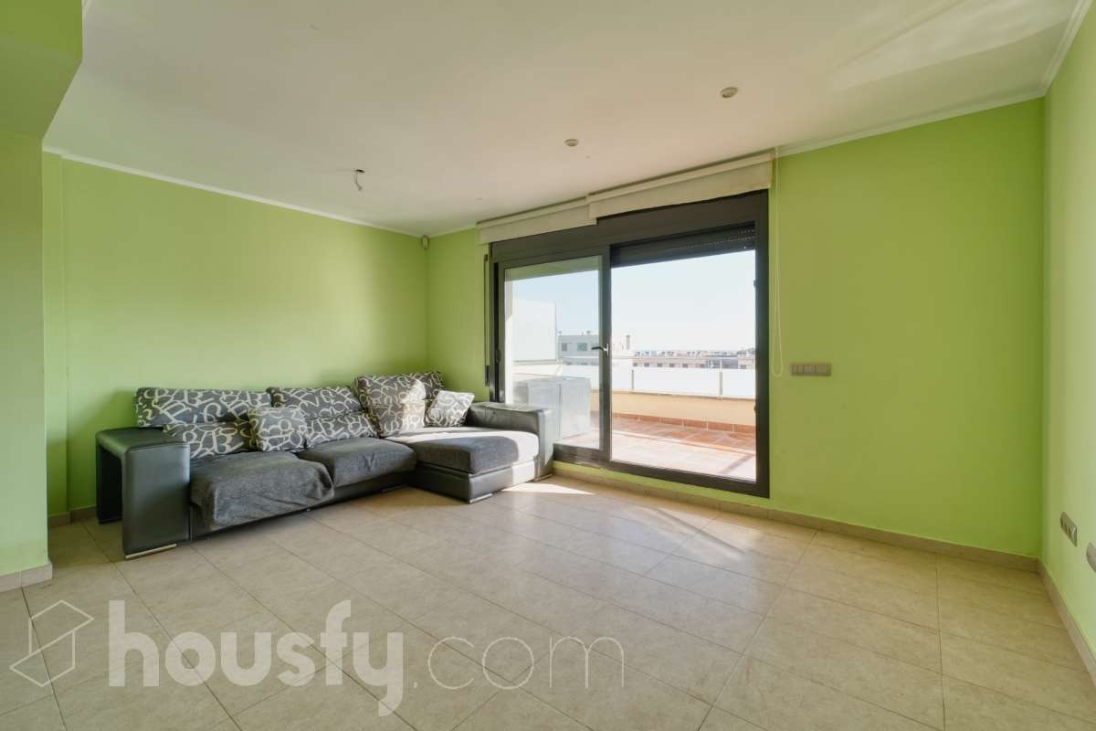Dúplex en venta en Plaça Indira Gandhi,  Roda de Berà-1