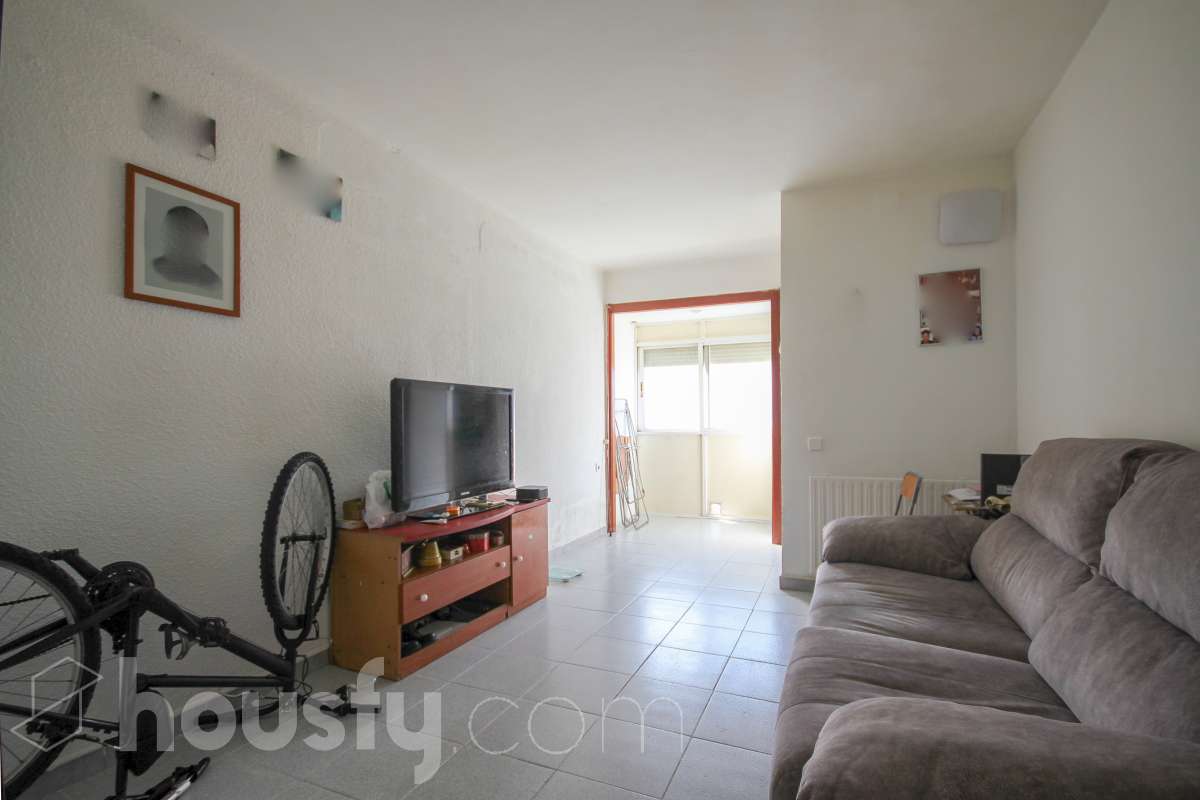 Piso en venta en Carrer Bateria,  Montcada i Reixac-2