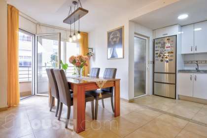 Piso en venta en Carrer de Montserrat Roig, Sant Celoni-0