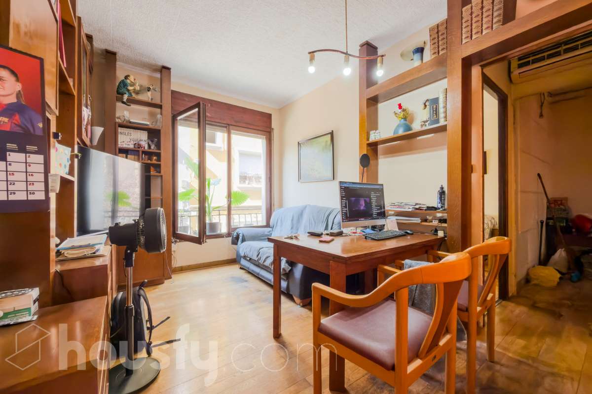 Piso en venta en Carrer del Vallès, Sant Andreu, Barcelona-0