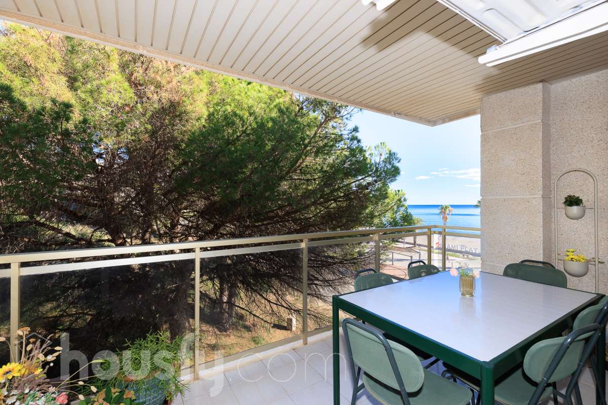 Piso en venta en Carrer de la Baixada Platja Cristall, Miami Playa, Mont-Roig del Camp-0
