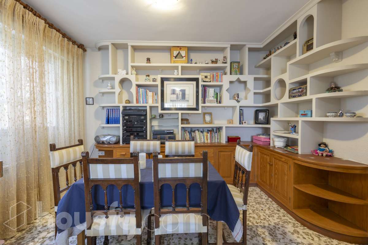 Casa en venta en CL SAN LEONARDO,  La Zubia-3