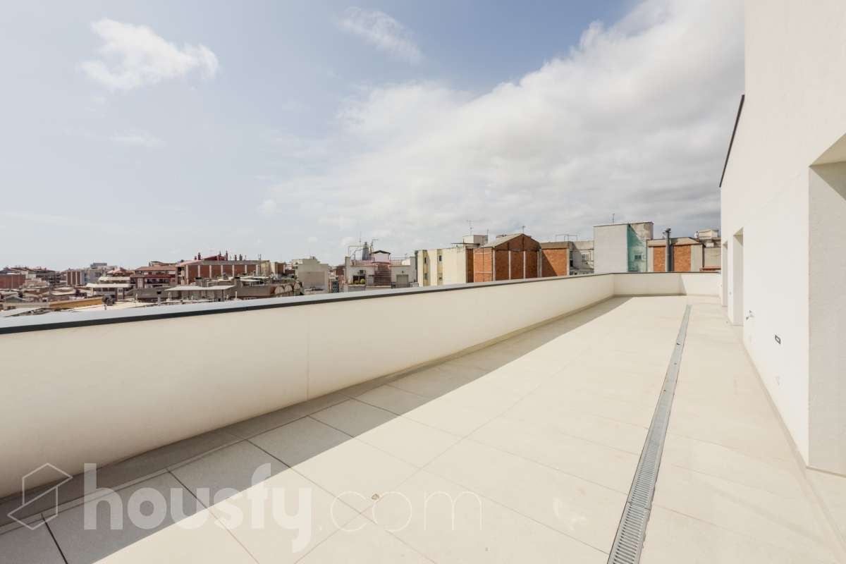 Piso en venta en Carrer de las Navas de Tolosa, Sant Andreu, Barcelona-1