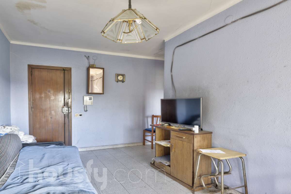 Piso en venta en Calle Via Favencia, Nou Barris, Barcelona-4
