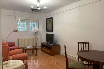 Bajo en Calle Puerto del Monasterio