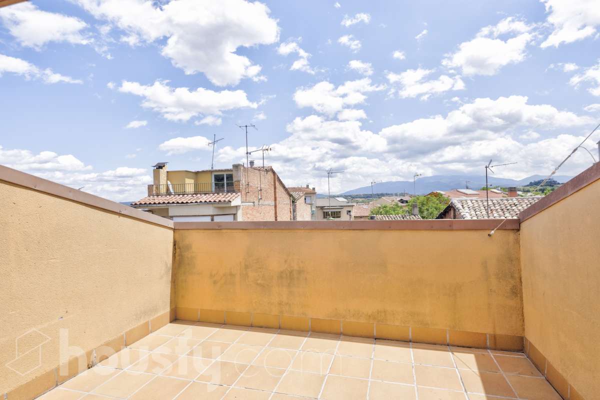 Piso en venta en Carrer Major,  Tona-1