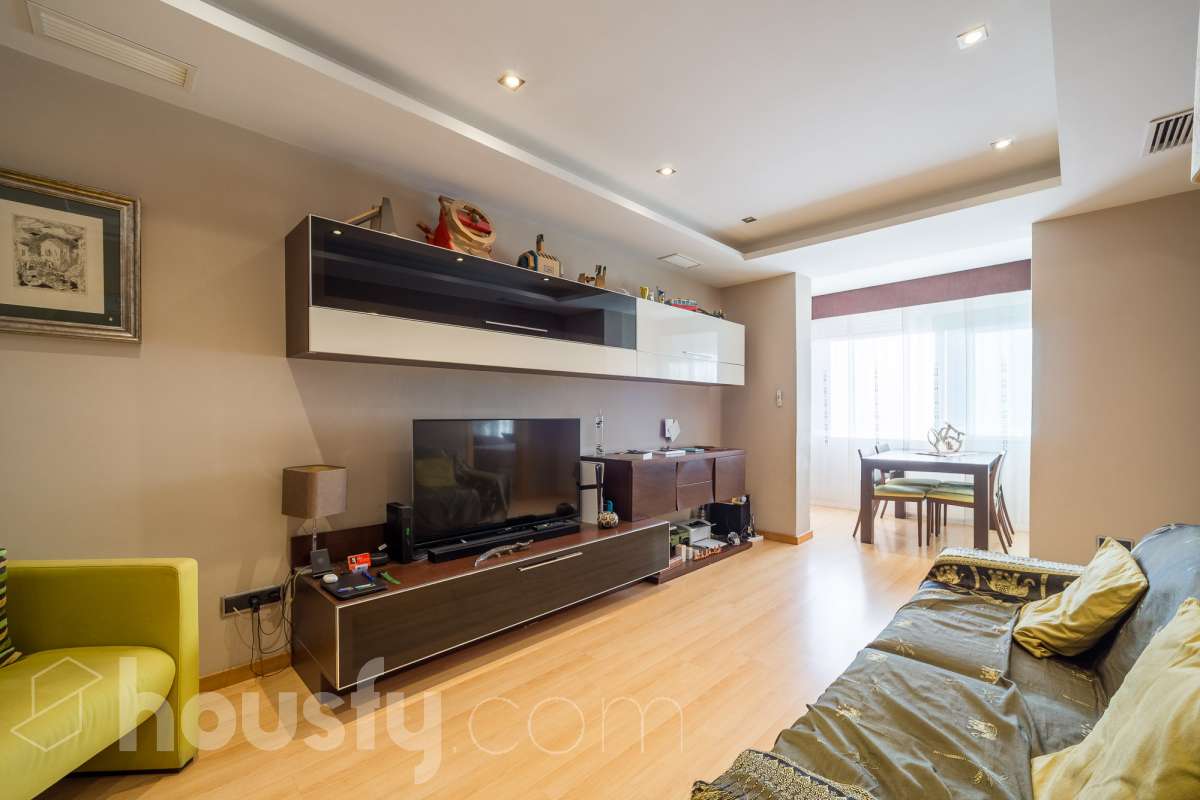 Piso en venta en CL ENAMORATS, Eixample, Barcelona-1
