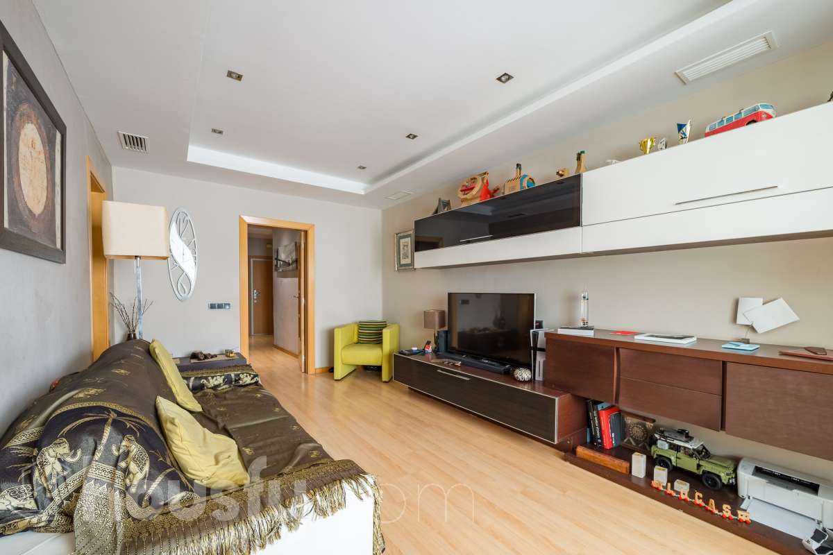 Piso en venta en CL ENAMORATS, Eixample, Barcelona-2