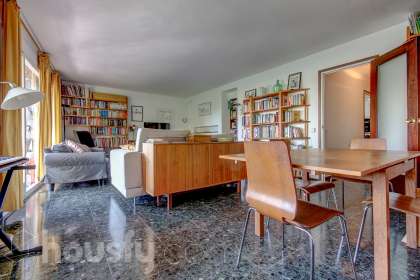 Piso en Carrer Monturiol