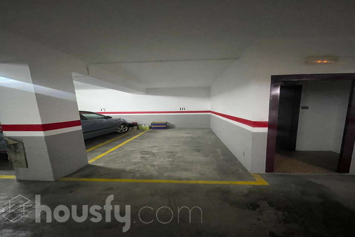 Garaje en venta en Carrer de Robrenyo, Sants-Montjuïc, Barcelona-2