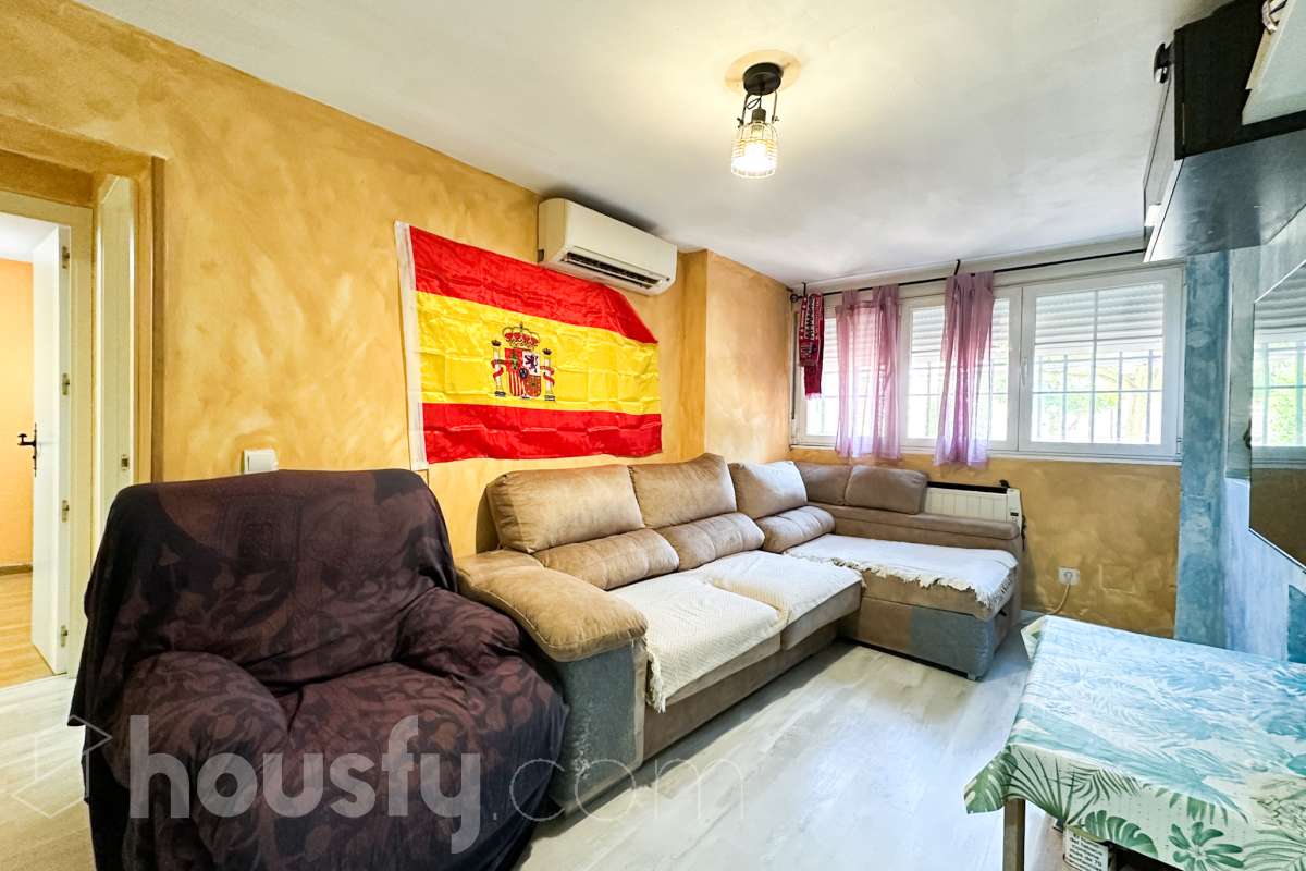 Piso en venta en Cl. Labradores, San Blas, Madrid-1
