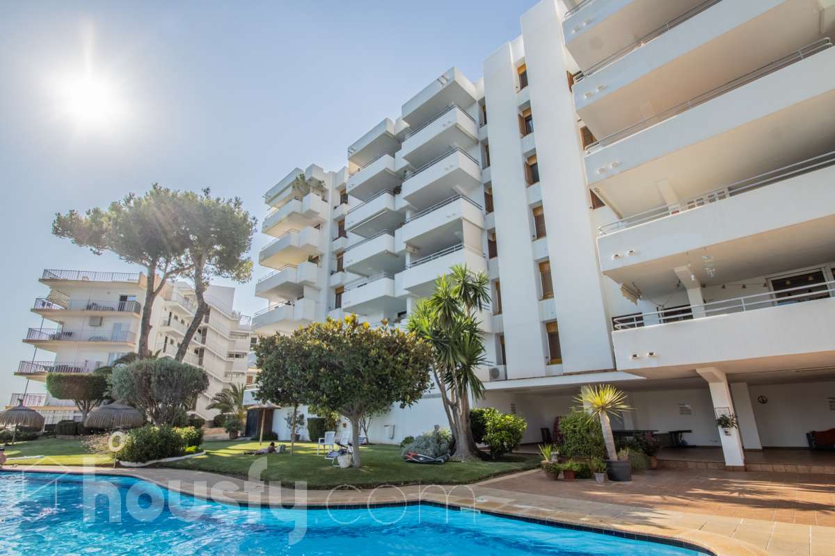 Piso en venta en Carrer de Ramon de Montcada,  Calvià-1