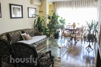 Piso en Carrer Santa Llogaia