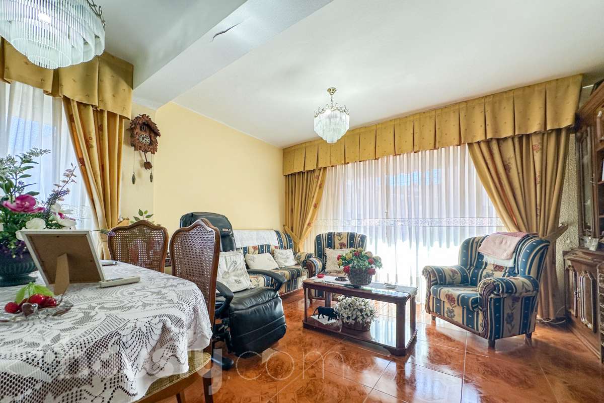 Piso en venta en Calle de Garci-Nuño, Tetuán, Madrid-0