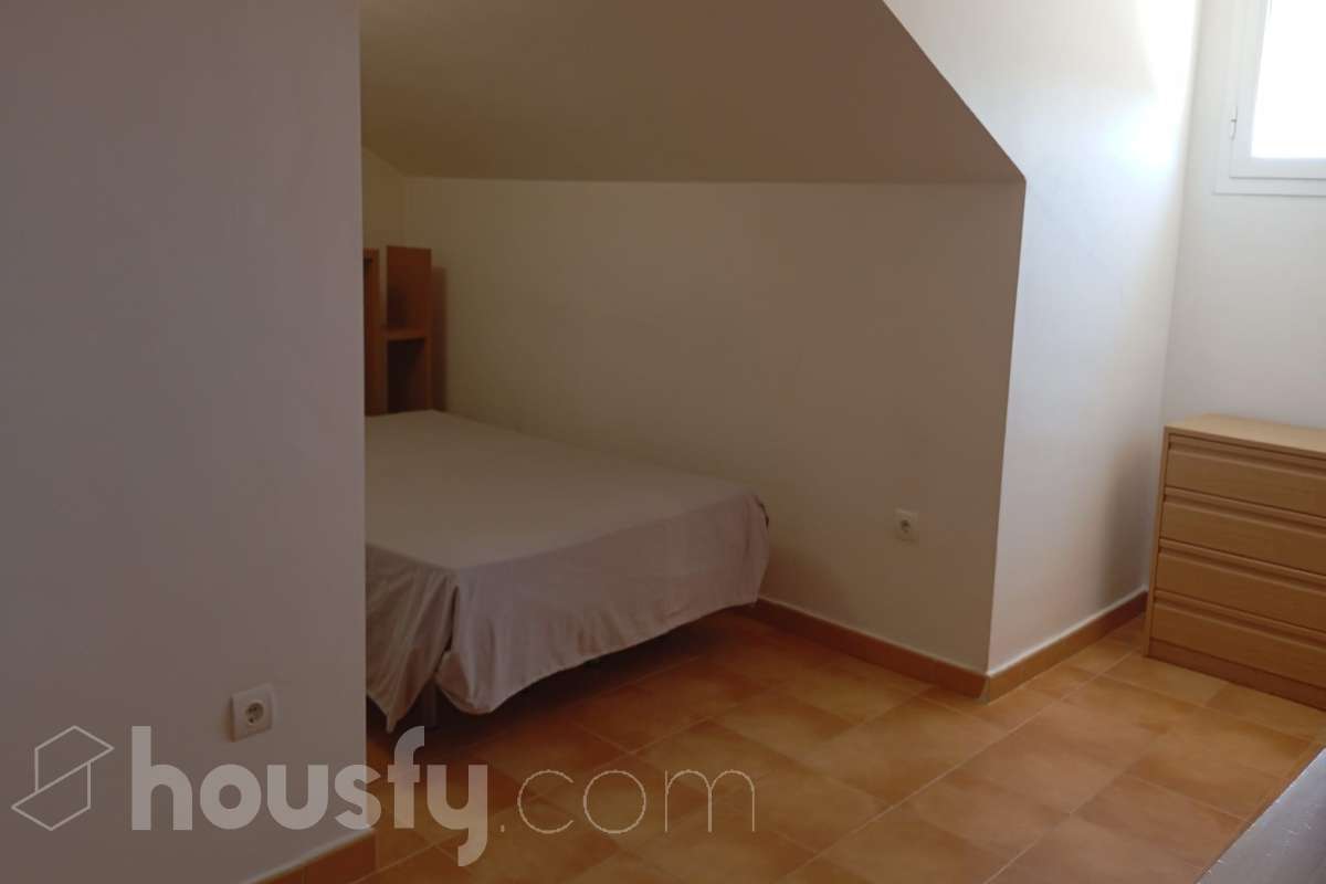 Dúplex en alquiler en Calle del Teatro,  Olias del Rey-4