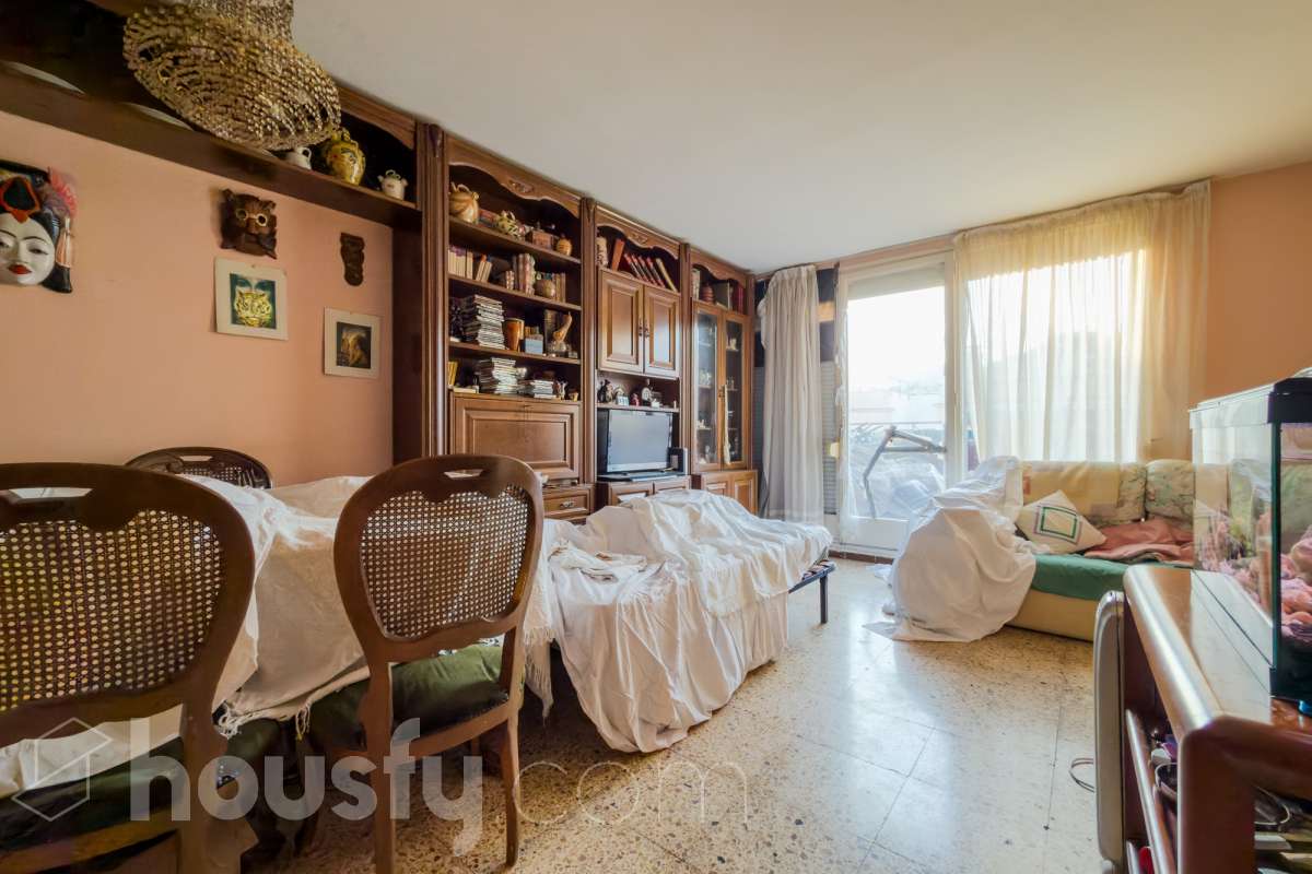 Piso en venta en CL FONT DEL REMEI, Gràcia, Barcelona-3