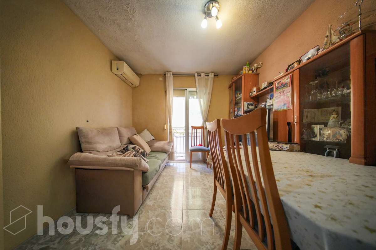 Piso en venta en Calle Vicente Carballal, Villaverde, Madrid-1