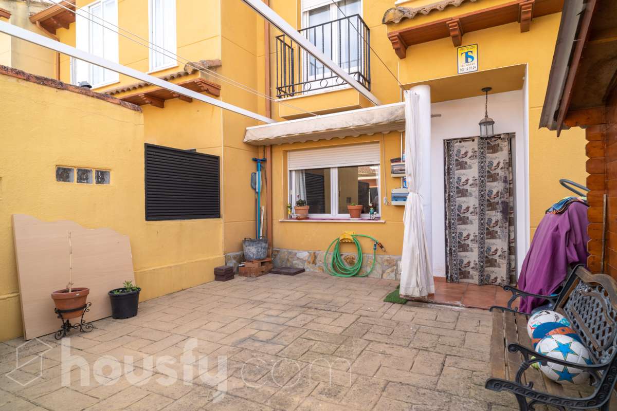 Casa en venta en Calle Elbarre,  Belmonte de Tajo-2